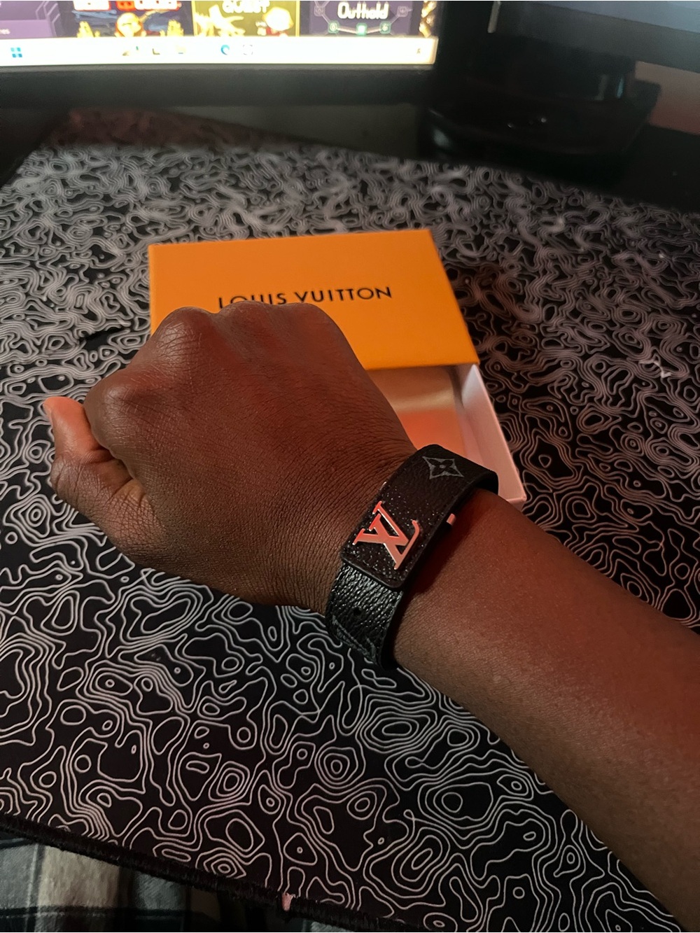 Louis Vuitton LV Slim Braclet